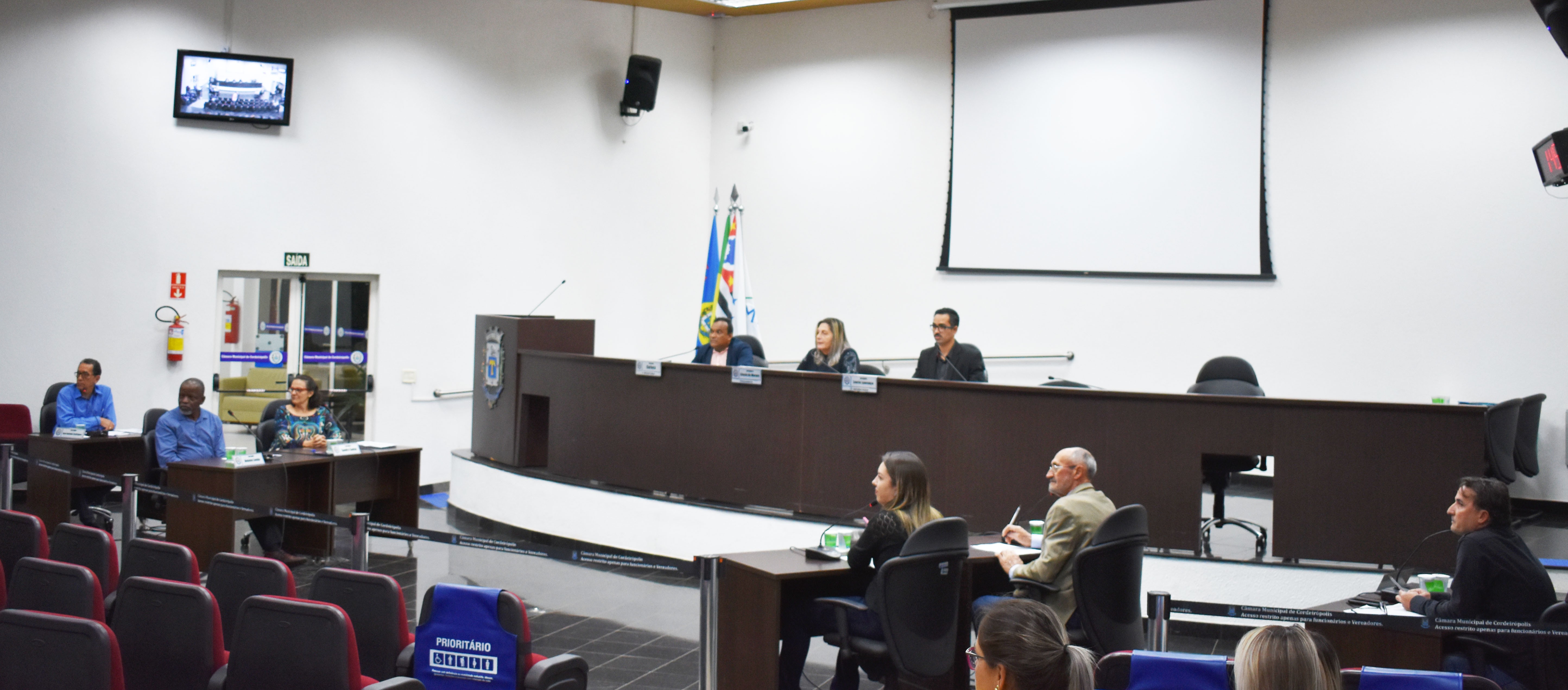 Visualize fotos 17ª Sessão Ordinária 2019