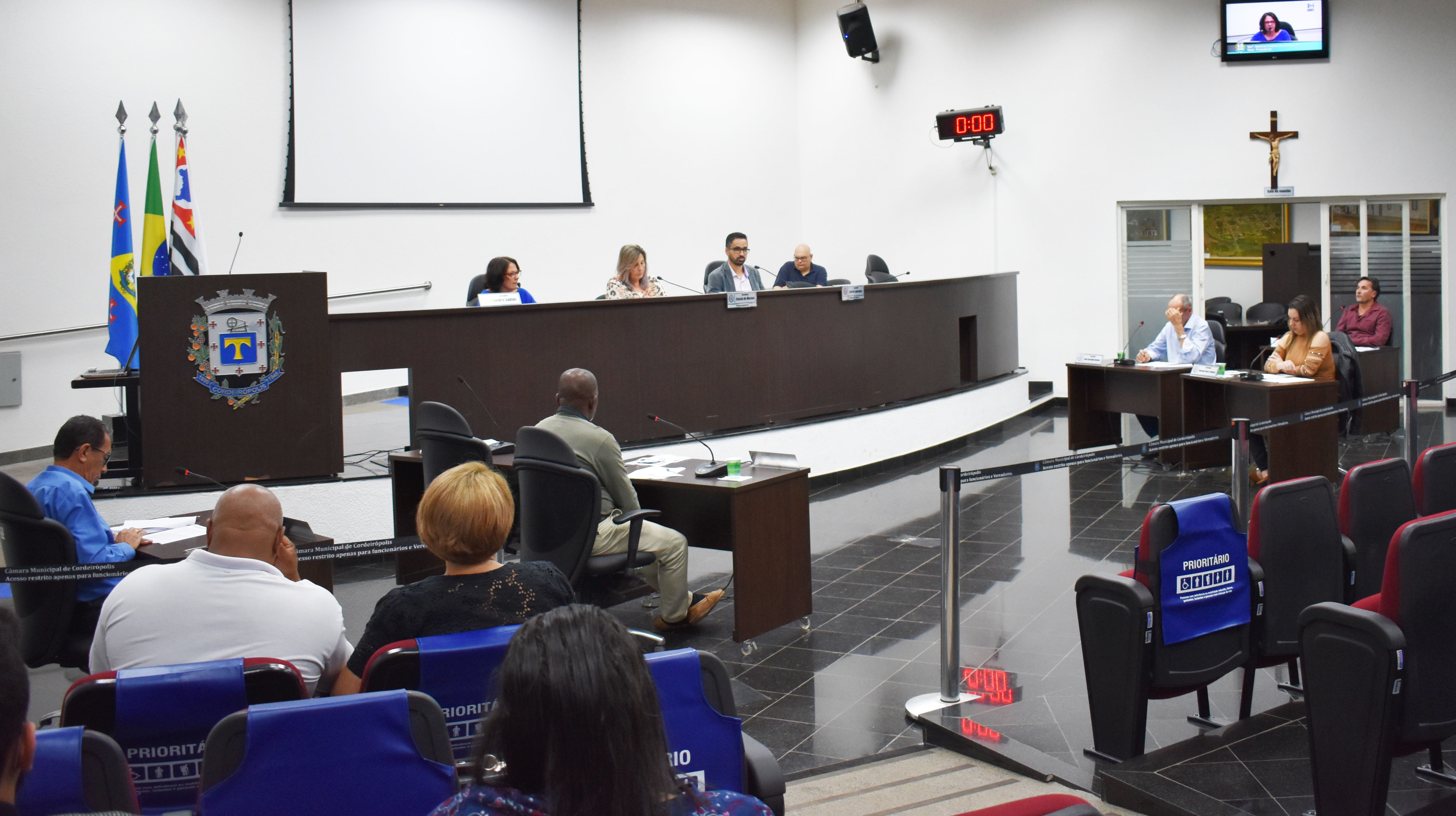 Imagem da notícia: É aprovado o substitutivo do programa "Tempo de Despertar"