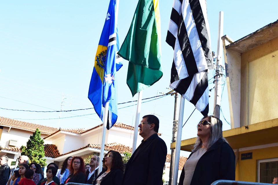 Imagem da notícia: Câmara participa de desfile cívico em comemoração aos 71 anos de Cordeirópolis