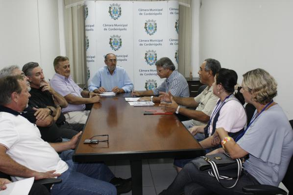 Imagem da notícia: Deputado Vanderlei Macris visita a Câmara e entidades de Cordeirópolis
