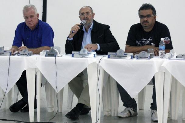 Imagem da notícia: Câmara aprova reajuste do vale alimentação e subvenções à ACESAC e à ACORAC