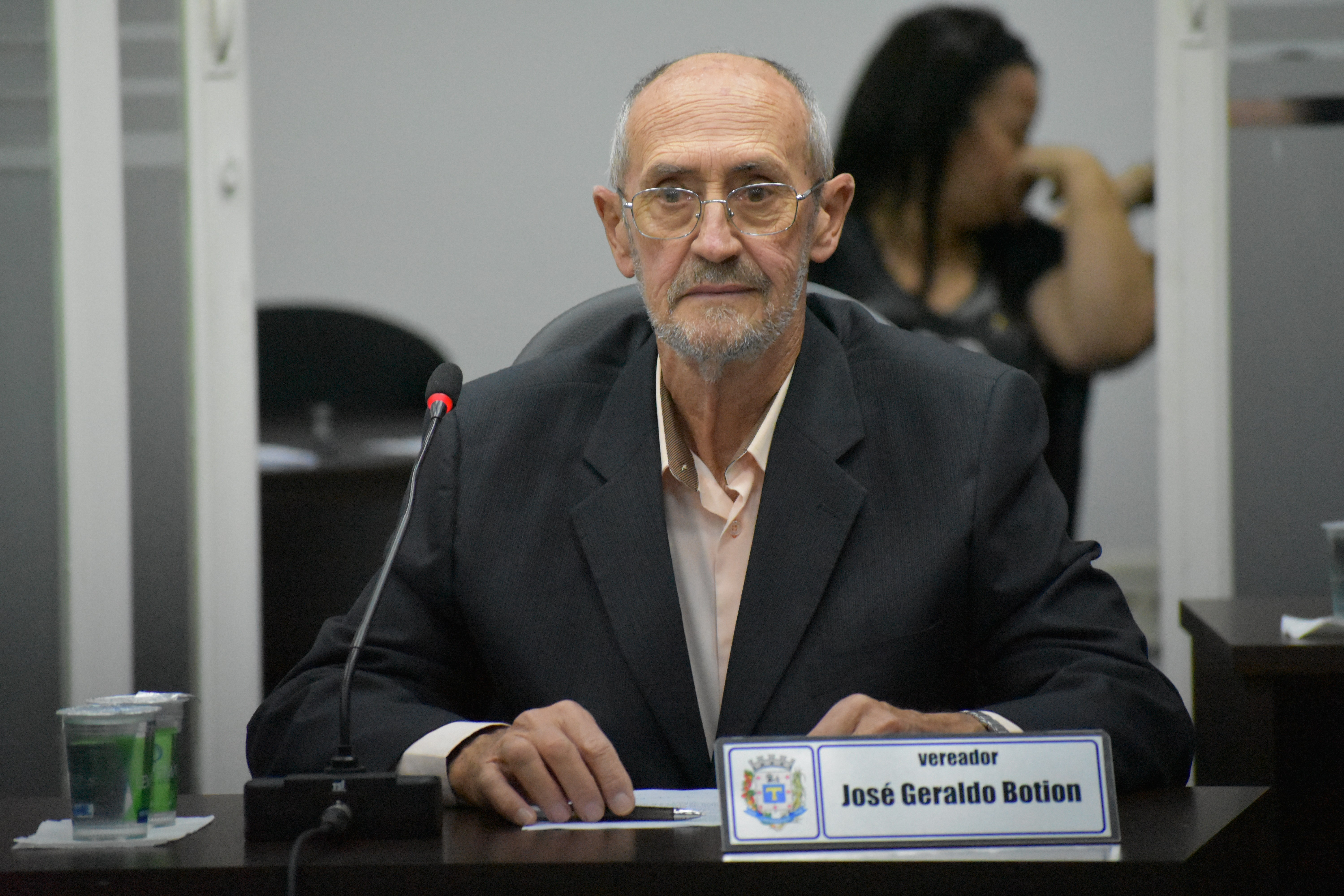 Imagem da notícia: Vereador Botion pede informações de reservatório em Cascalho