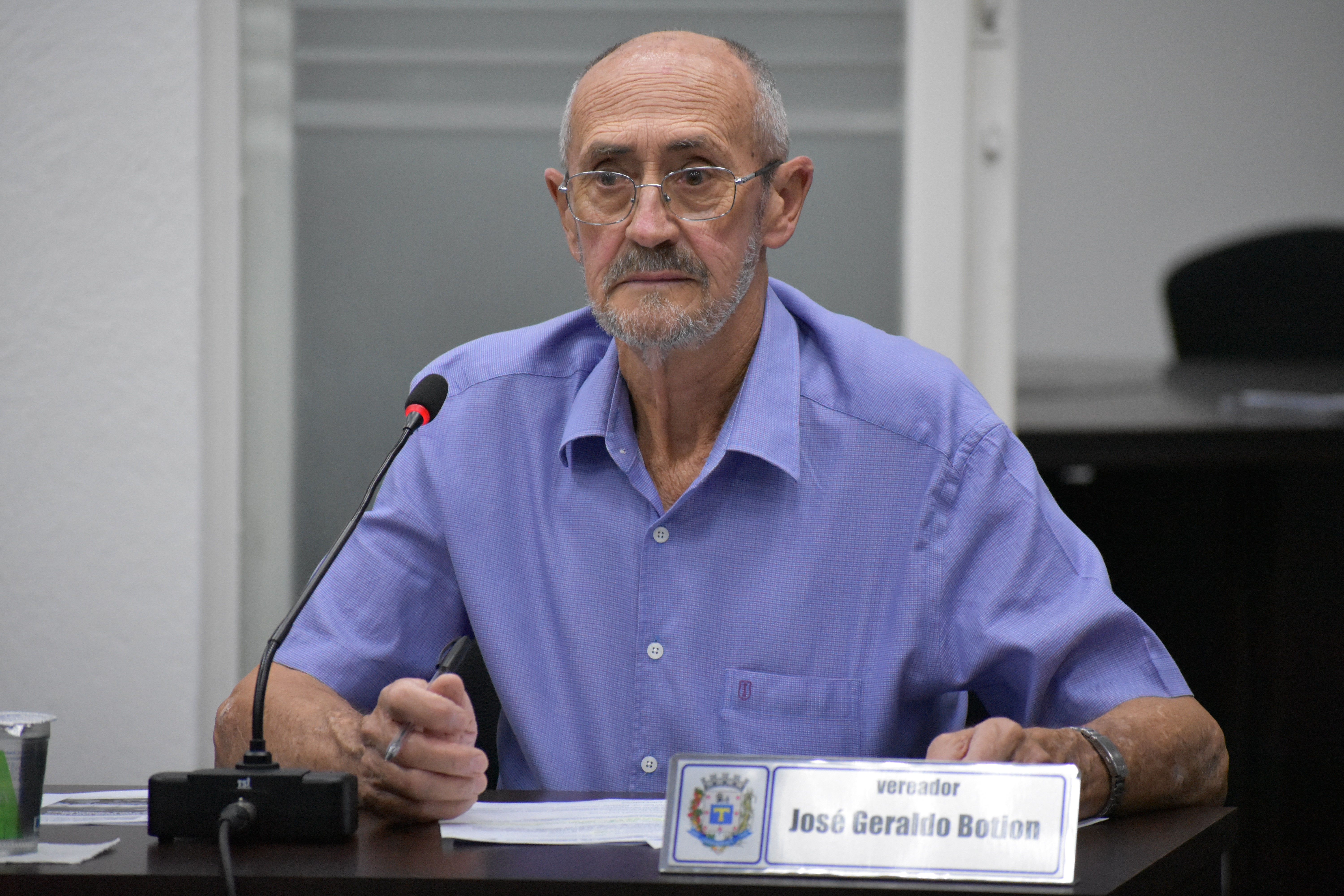 Imagem da notícia: Vereador Botion solicita informações de consumo de água de 2017 a 2019