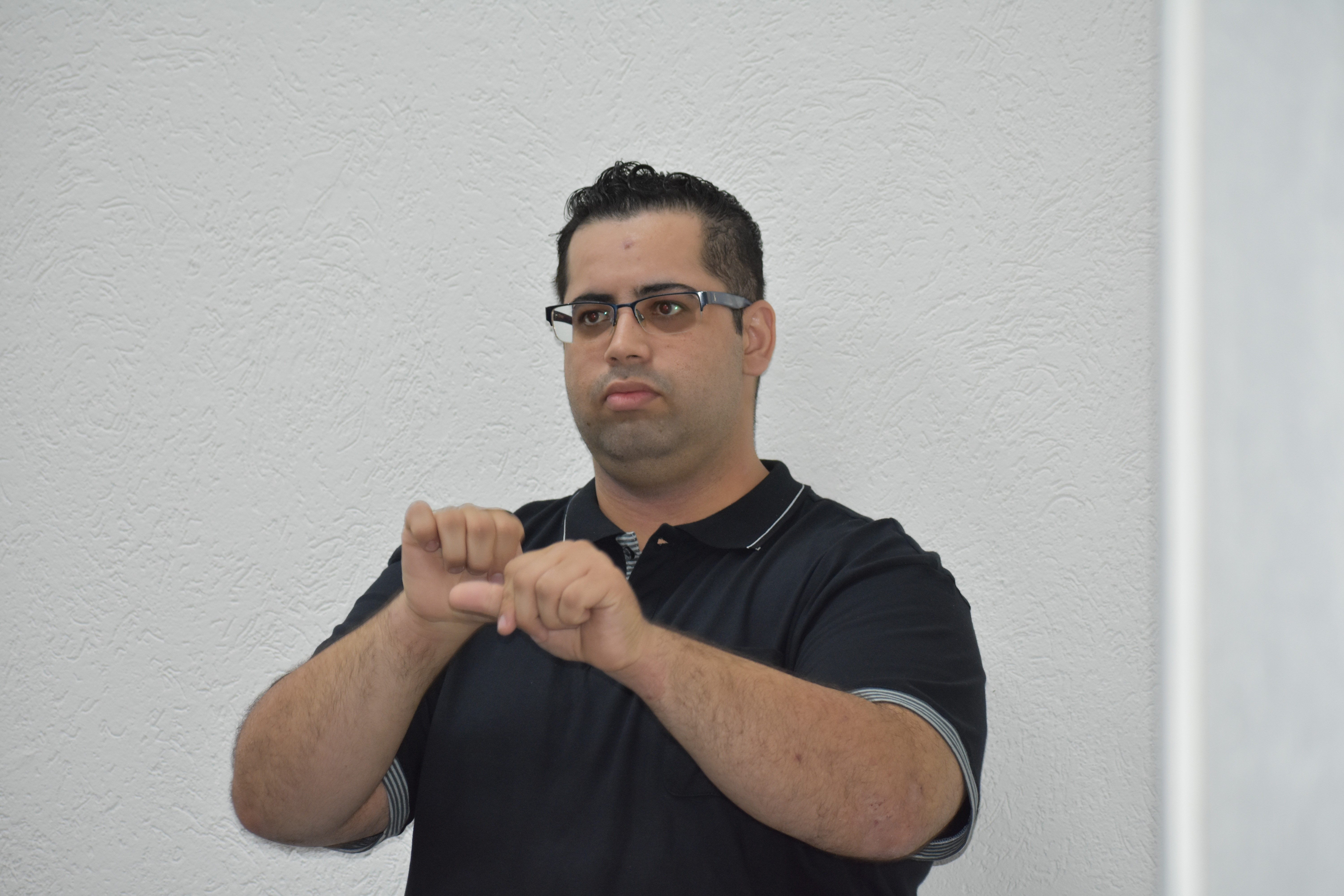 Imagem da notícia: Sessões ordinárias serão traduzidas em Libras