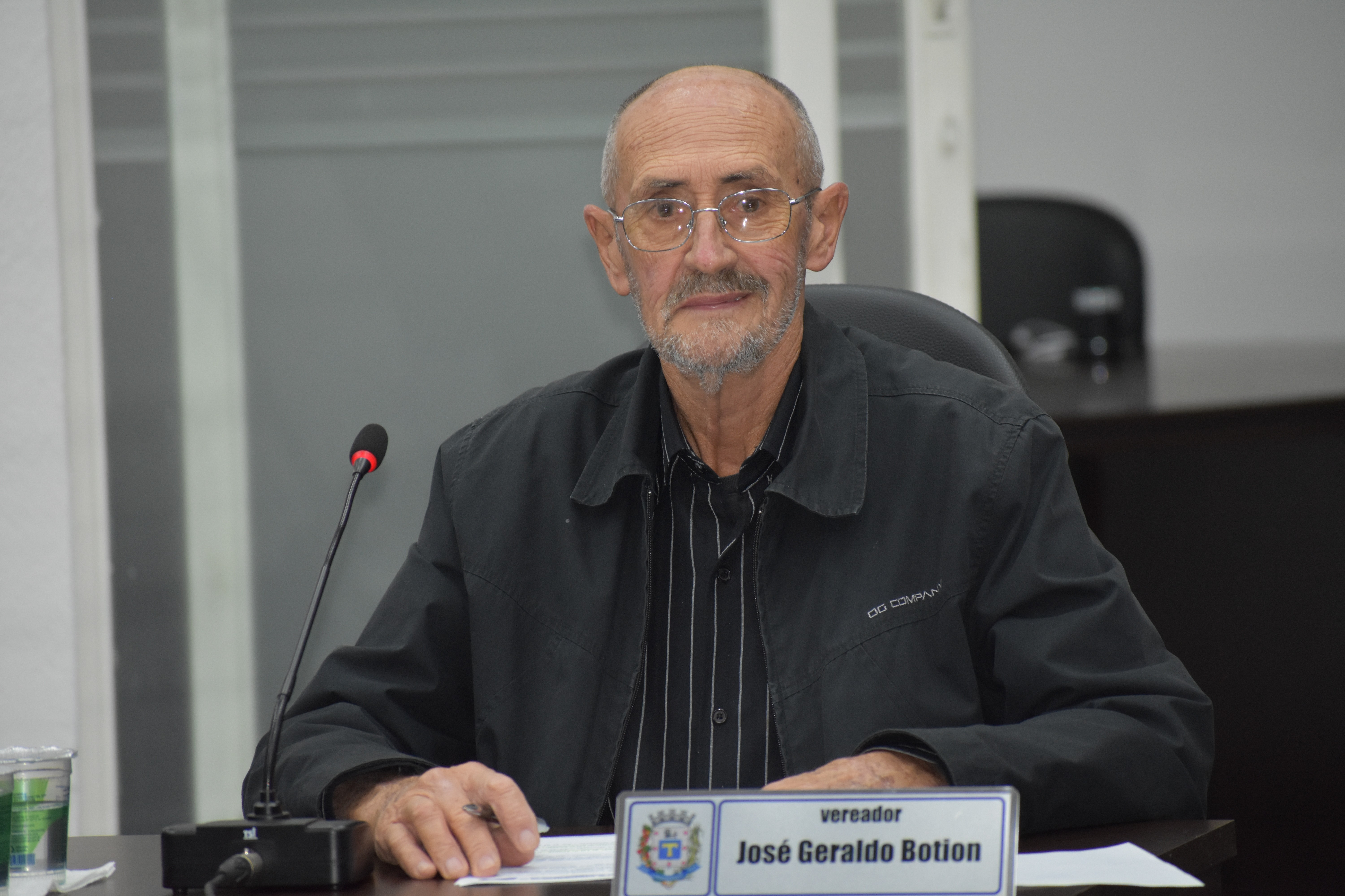 Imagem da notícia: Vereador Botion requer informações sobre a captação de reservatório em Cascalho