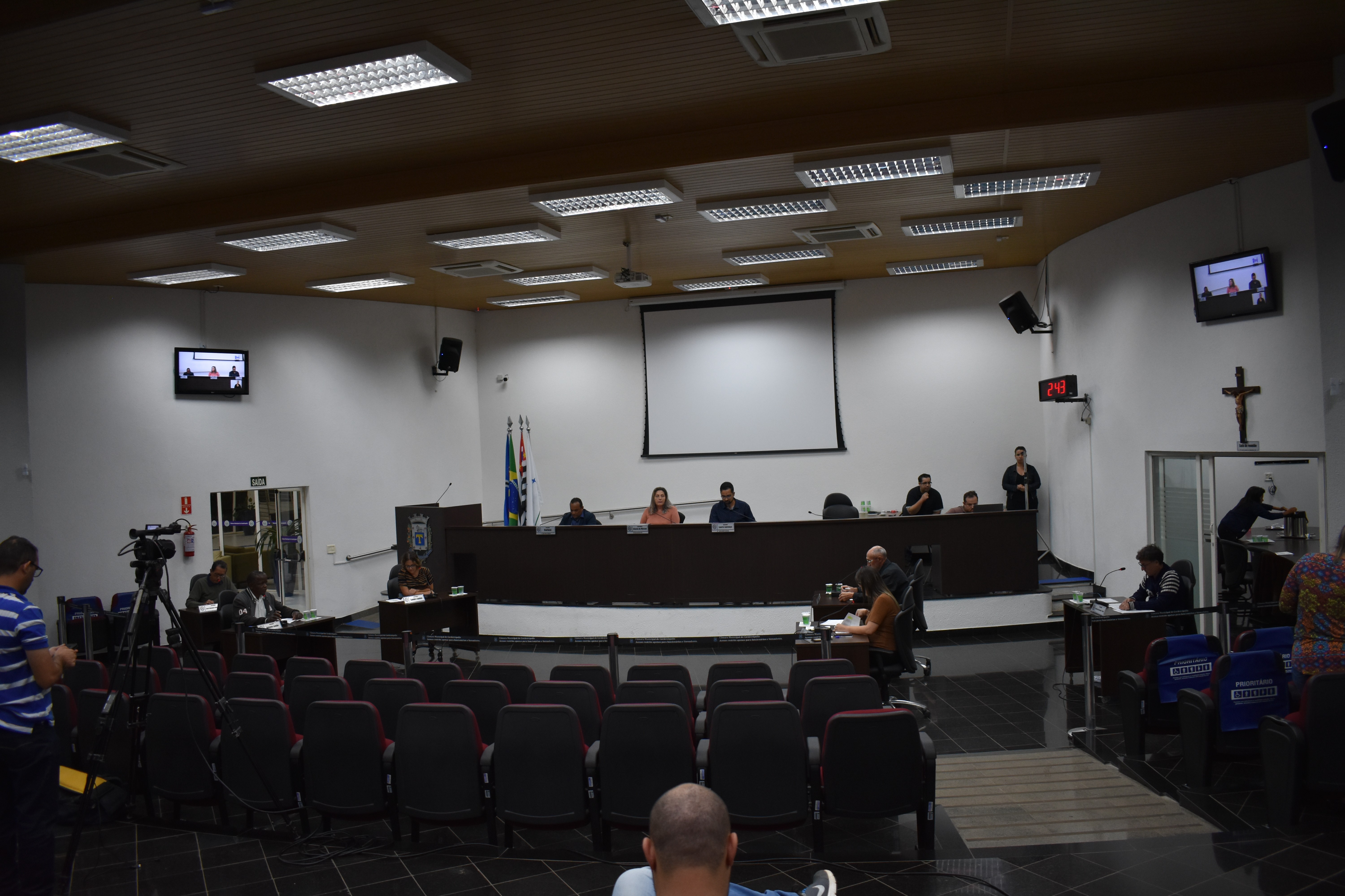 Imagem da notícia: Parcelamento de débitos é aprovado em Sessão Extraordinária