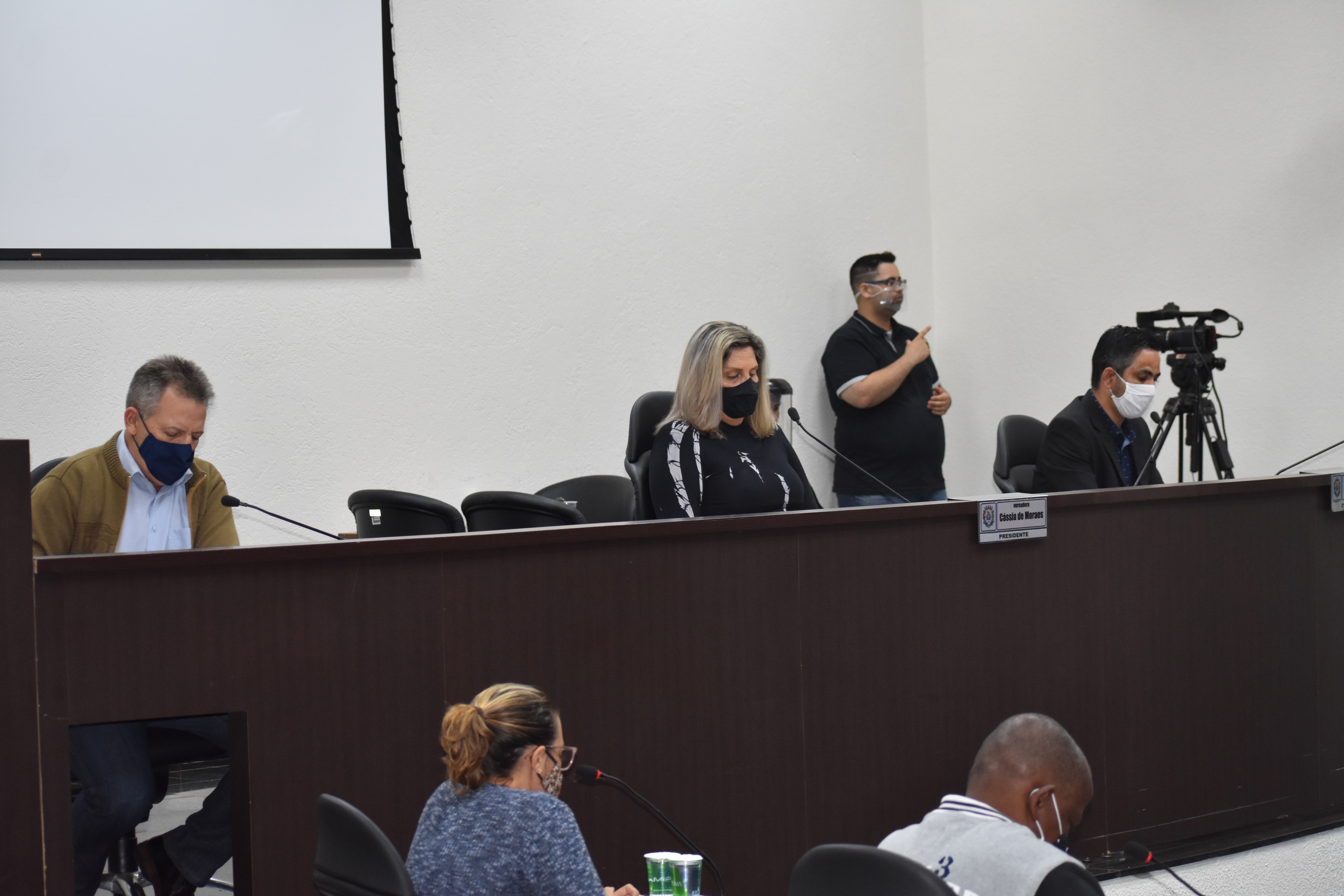 Imagem da notícia: Câmara aprova convênio de cidade-irmã entre Cordeirópolis e Itália