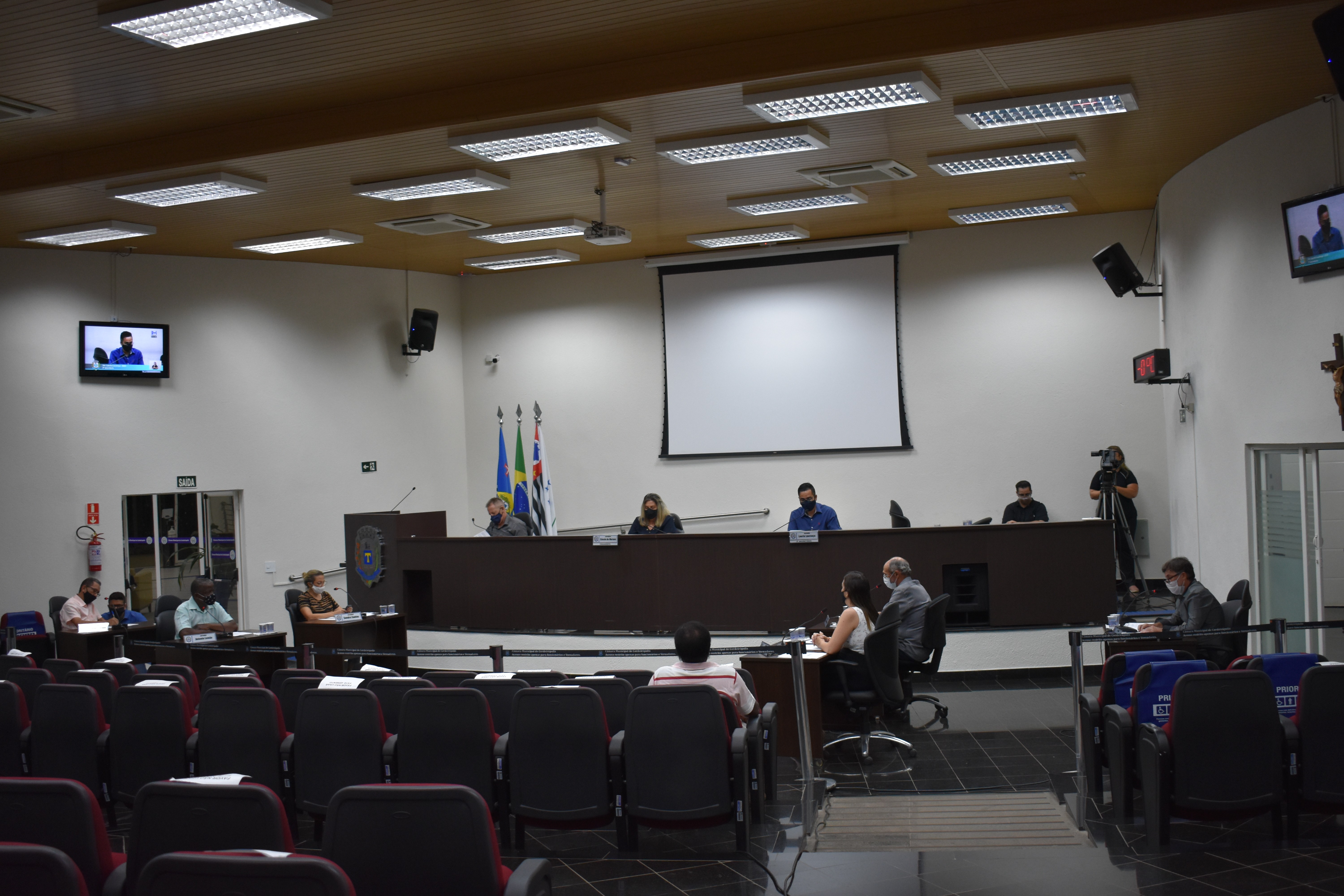 Imagem da notícia: É aprovado subsidio para o transporte coletivo