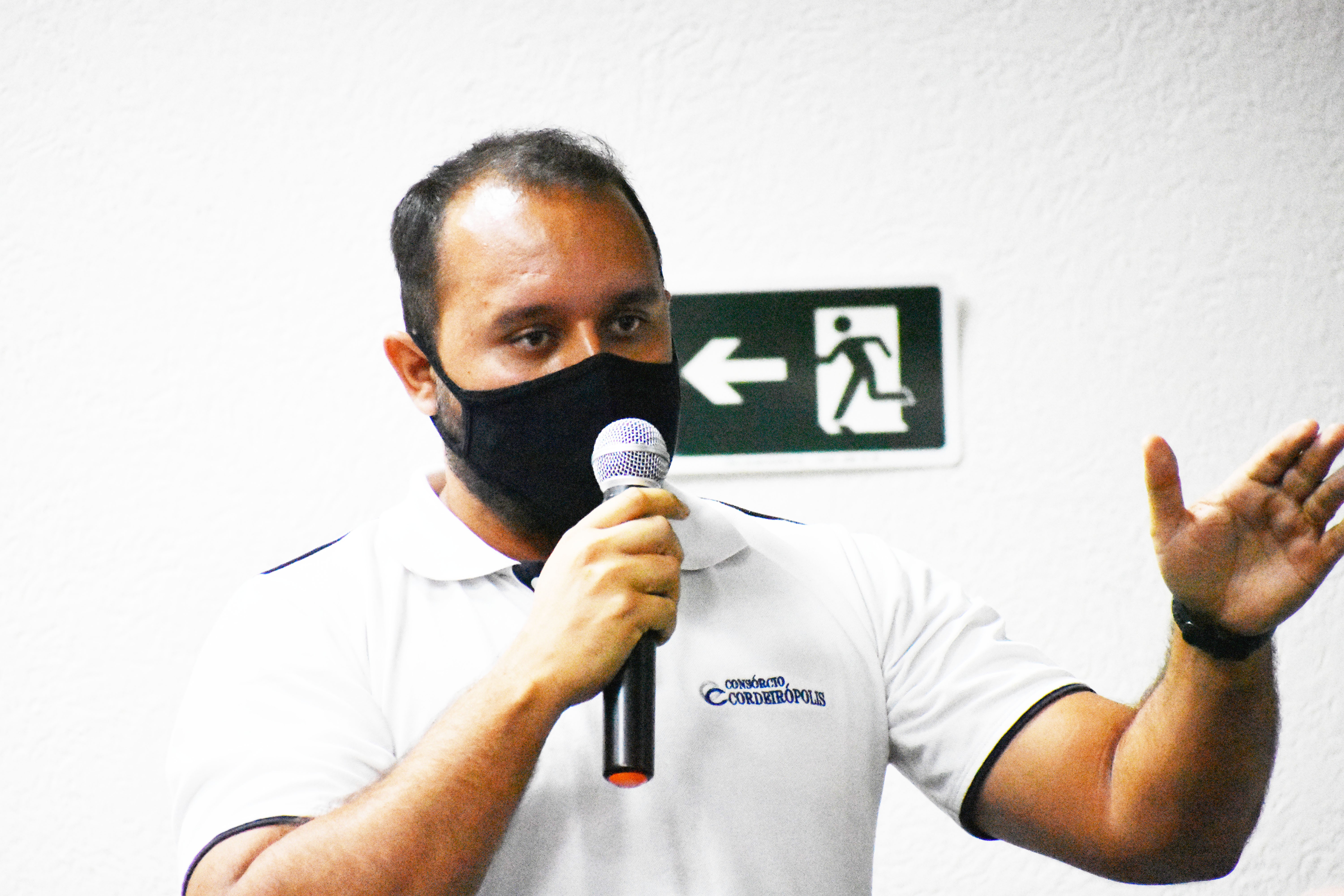 Imagem da notícia: Engenheiro usa tribuna livre para apresentar construção Represa Santa Marina