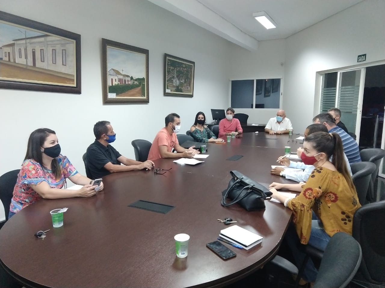 Imagem da notícia: Vereadores se reúnem para buscar soluções na Rodovia Cássio Freitas Levy