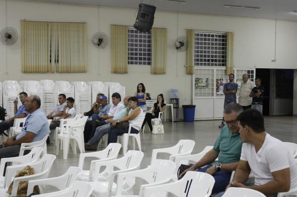 Imagem da notícia: Funcionalismo público terá reajuste de 6%