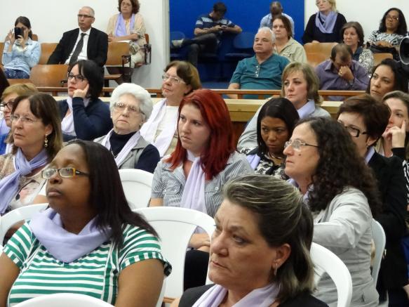 Imagem da notícia: Vereadora participa  de reunião sobre os direitos das mulheres