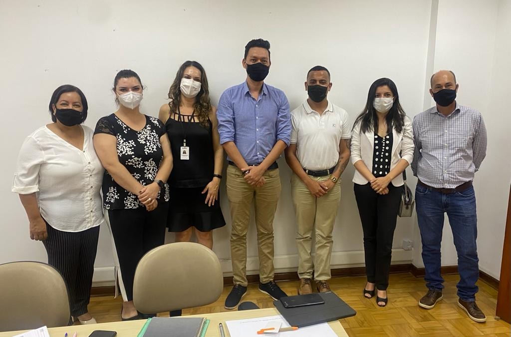 Imagem da notícia: Vereador Dhavid solicita a retomada dos da aquisição dos medicamentos de alto custo para cidade