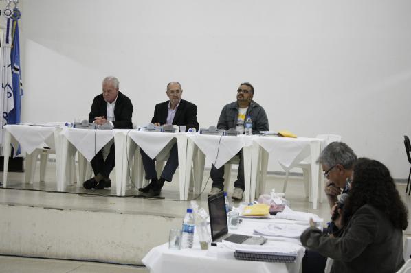 Imagem da notícia: Cumprimento de leis e tapa-buracos na lista de indicações