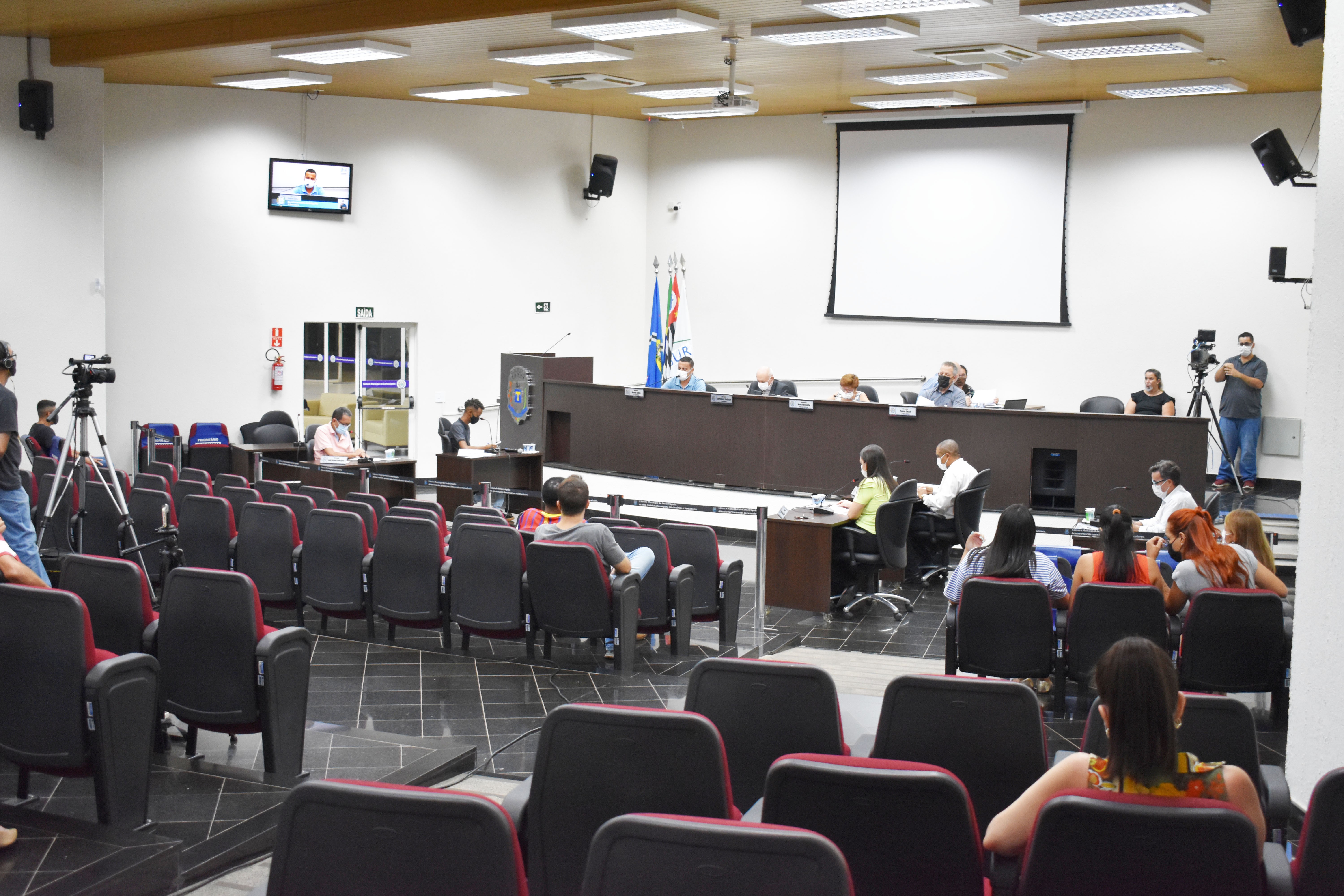 Imagem da notícia: Saúde, Serviços Públicos e Educação estão nos pedidos dos vereadores