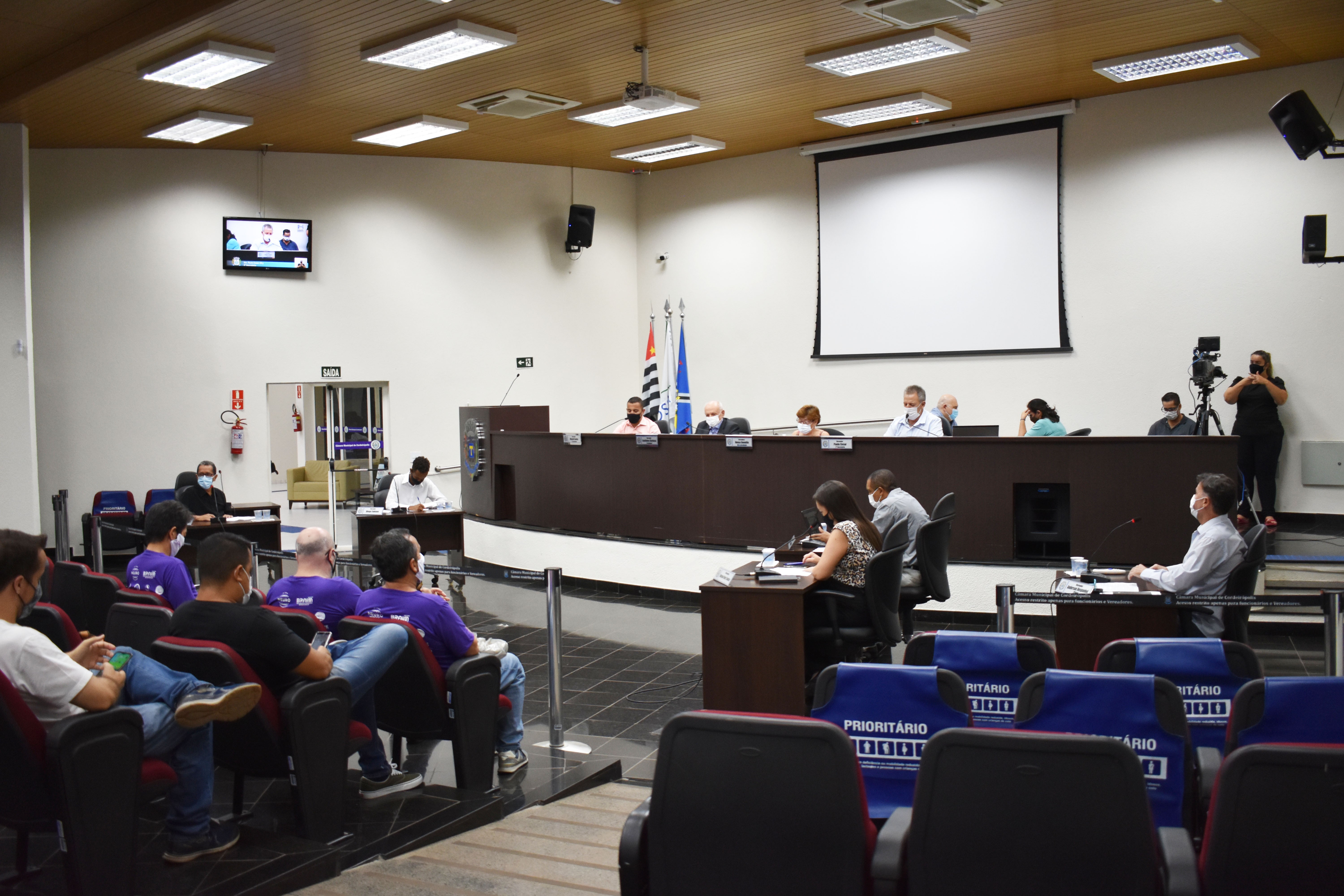 Imagem da notícia: Fica  instituído no calendário oficial o "Março Roxo"