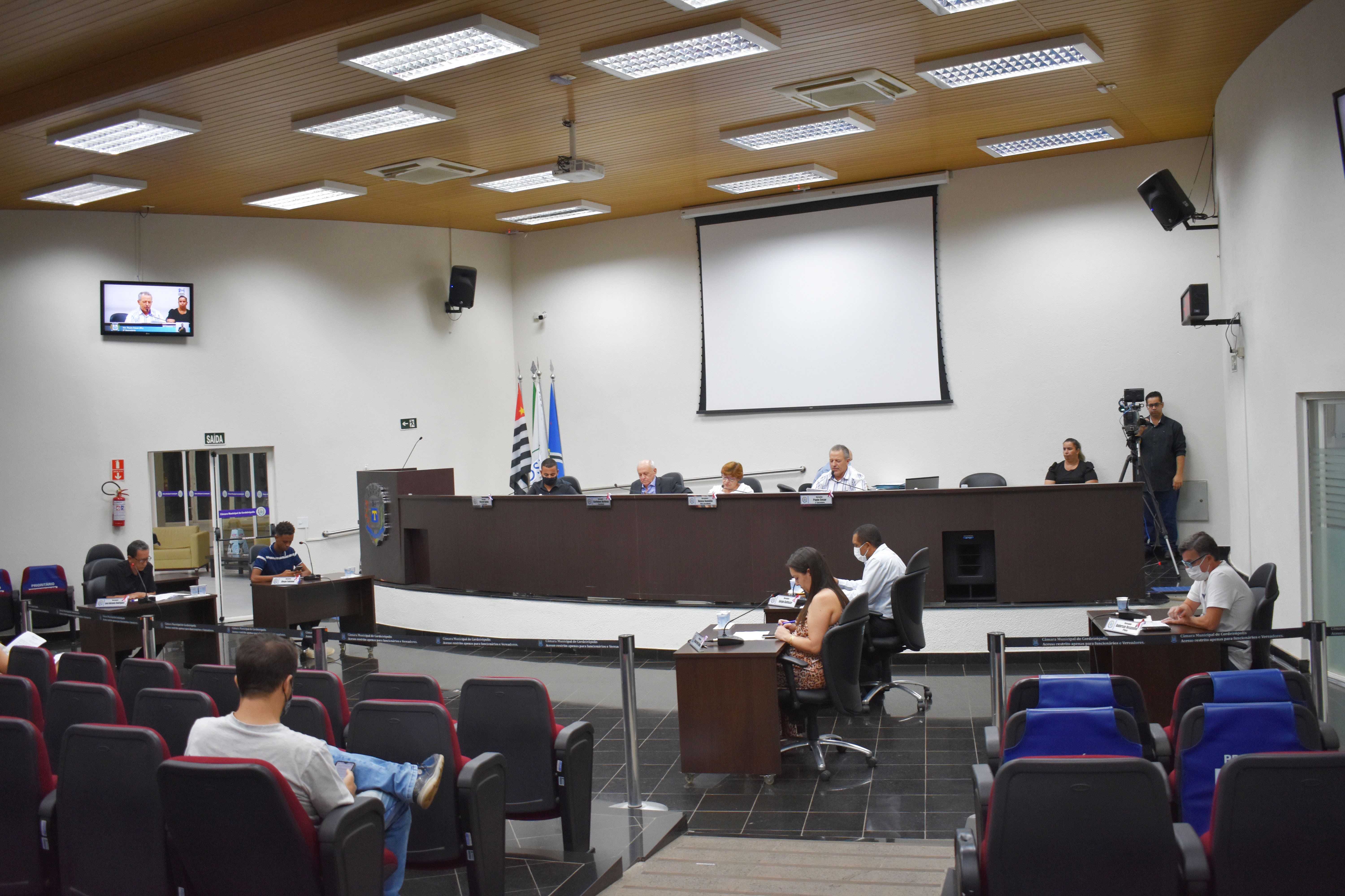 Imagem da notícia: Vereadores aprovam nova redação do Código de Posturas  