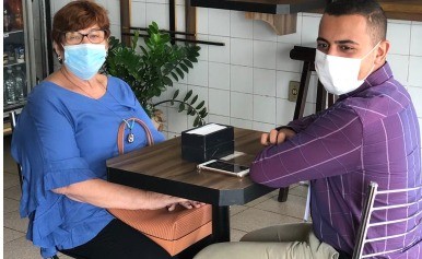 Imagem da notícia: Vereadora Neusa e vereador Dhavid fazem moção ao Parlamento Metropolitano solicitando urgência na votação de um projeto de Lei