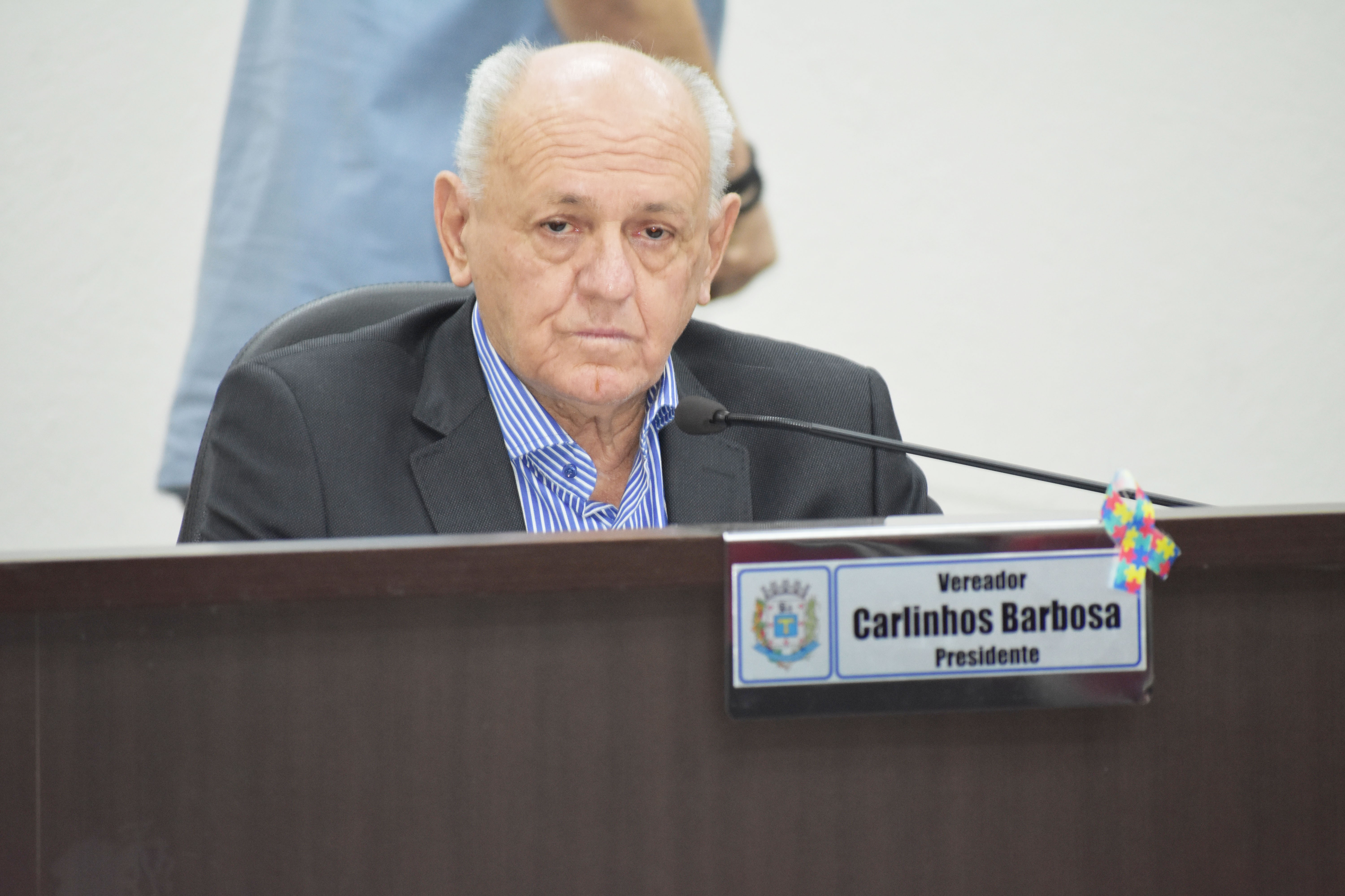 Imagem da notícia: Por mais segurança, vereador Carlinhos Barbosa pede a volta do Pelotão da Polícia Militar 