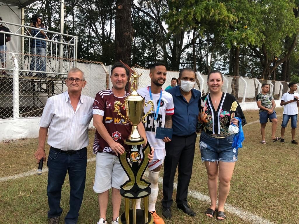 Imagem da notícia: Vereador Sérgio Balthazar prestigia o retorno do torneio 1º de maio em Cordeirópolis