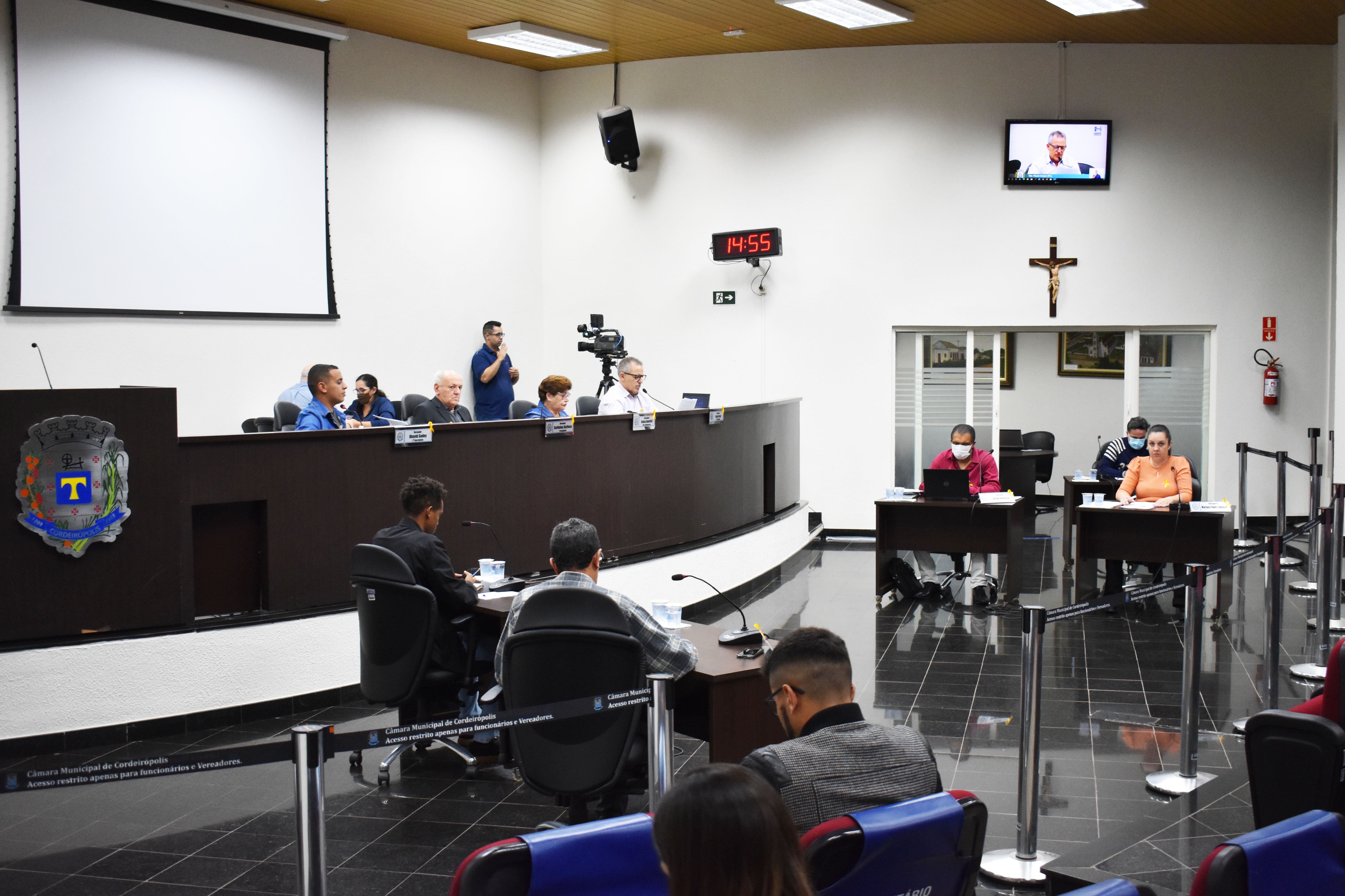 Imagem da notícia: Vereadores aprovam  dispositivos que alteram  Programa Dinheiro na Escola