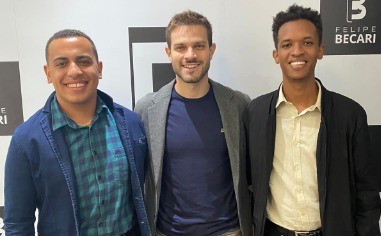 Imagem da notícia: Vereadores Dhavid e Diego se reúnem com vereador de São Paulo