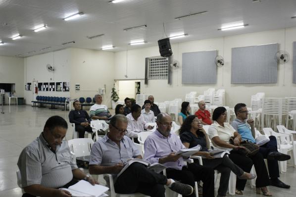 Imagem da notícia: Vereadores conhecem detalhes do orçamento