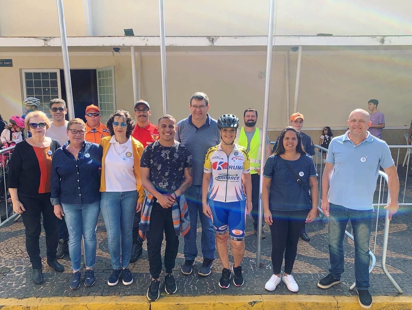 Imagem da notícia: Vereador Dhavid participou do desfile Solidário