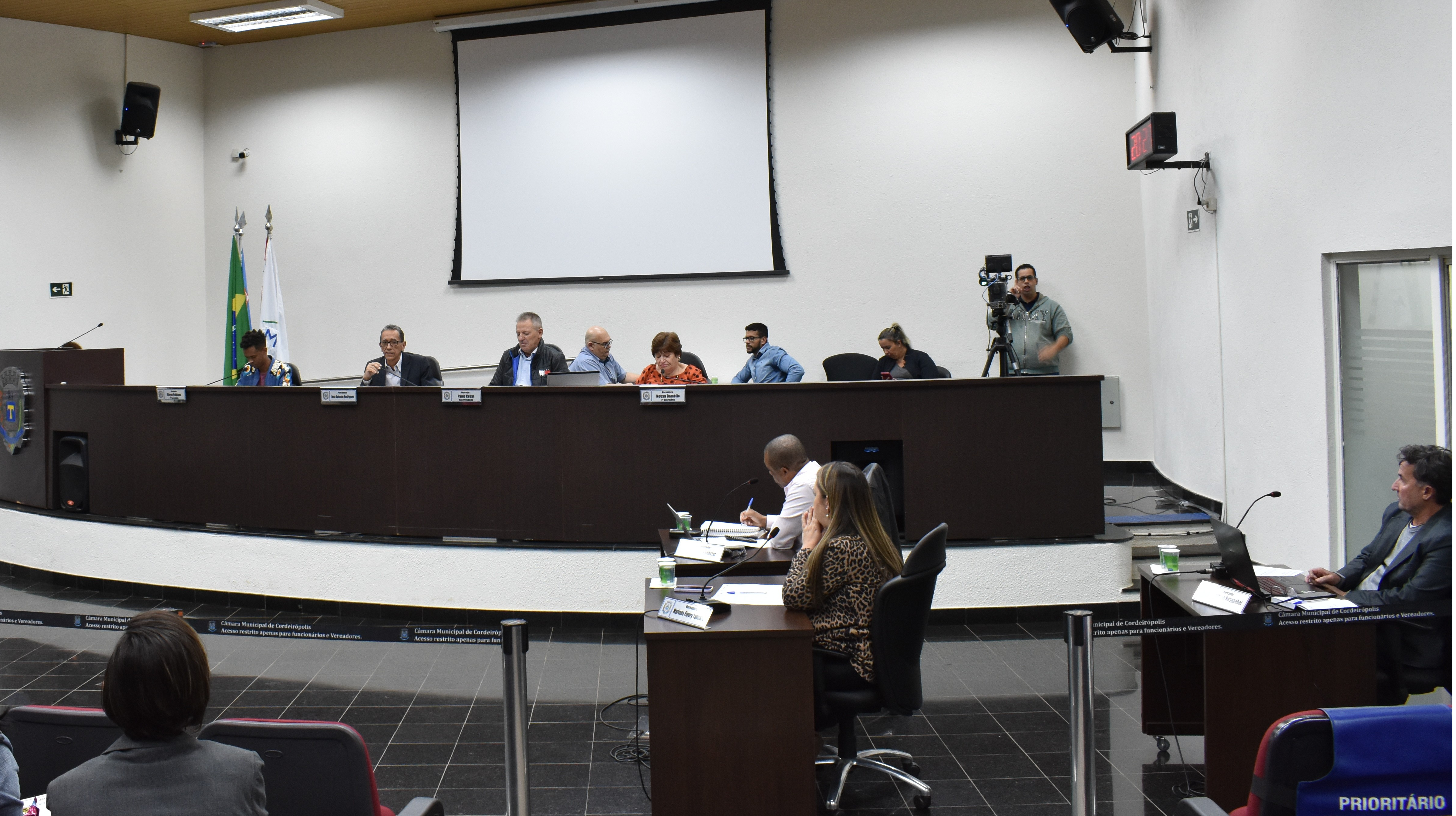 Imagem da notícia: Autorizado o Executivo a realizar convênios para Projetos de Interesse Social