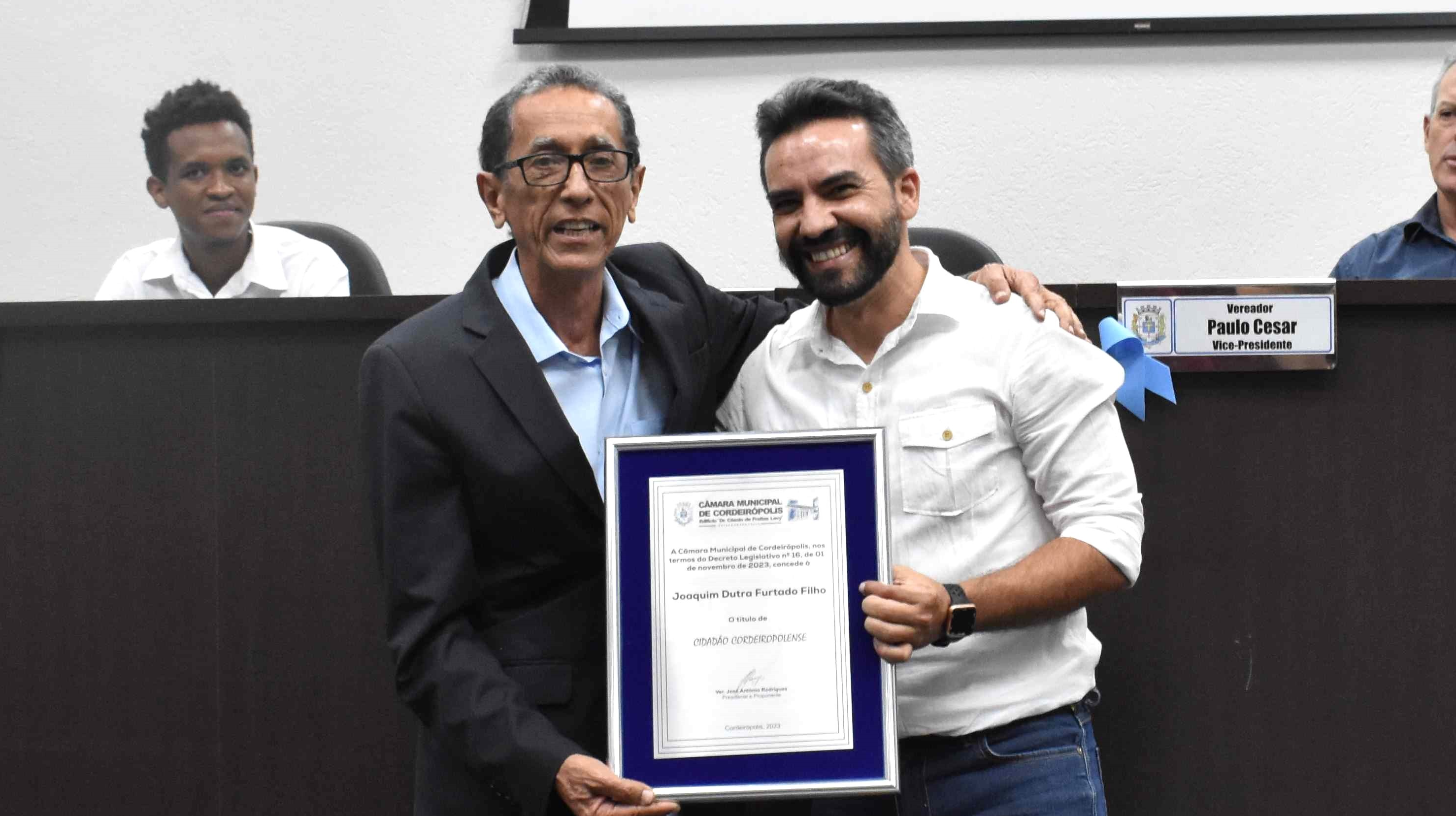 Imagem da notícia: "Cidadão Cordeiropolense" título concedido pelo Presidente da Casa à Joaquim Dutra 