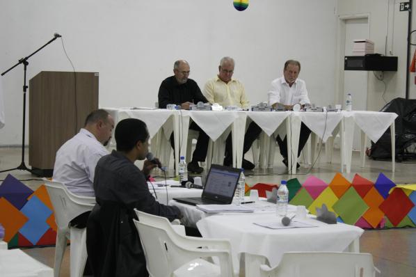 Imagem da notícia: Vereadores debatem de passarela a acolhimento de estrangeiros