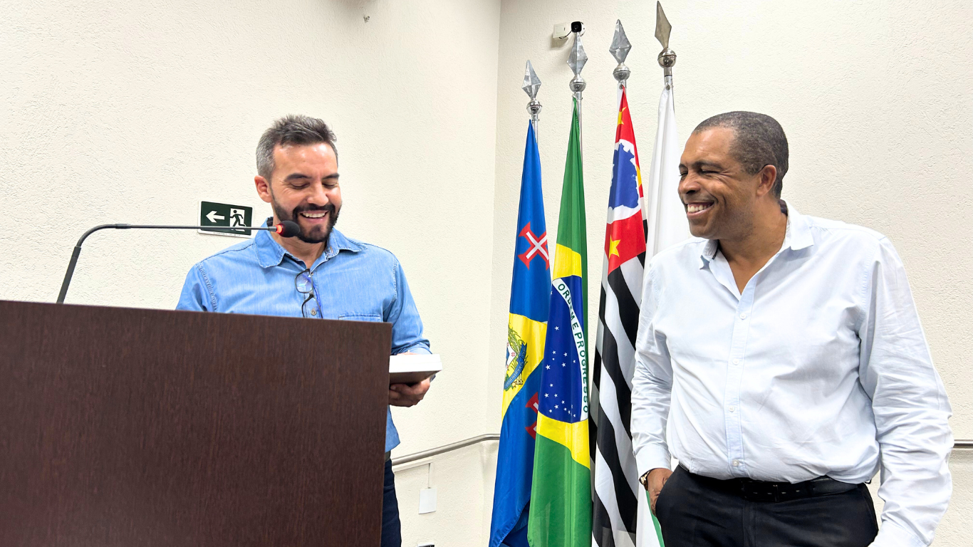 Imagem da notícia: Joaquim Dutra Furtado Filho Recebe Moções por Iniciativas Ambientais em Cordeirópolis