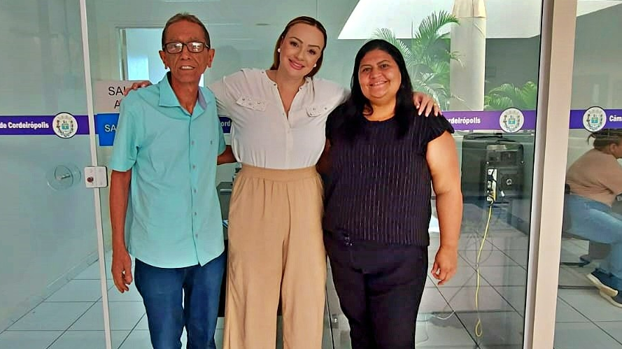 Imagem da notícia: Assessora da Deputada Federal Maria Rosas visita gabinete do vereador JR na Câmara de Cordeirópolis