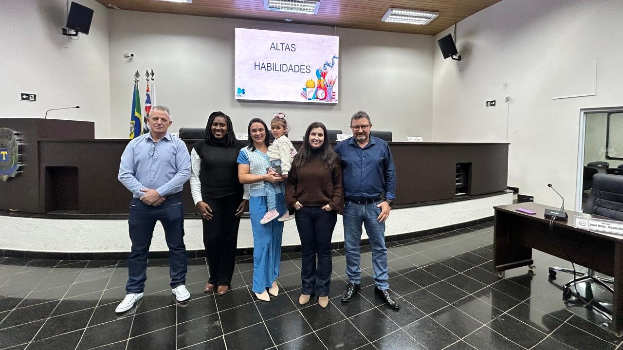 Imagem da notícia: Câmara de Cordeirópolis recebe segundo dia de palestra sobre Altas Habilidades.