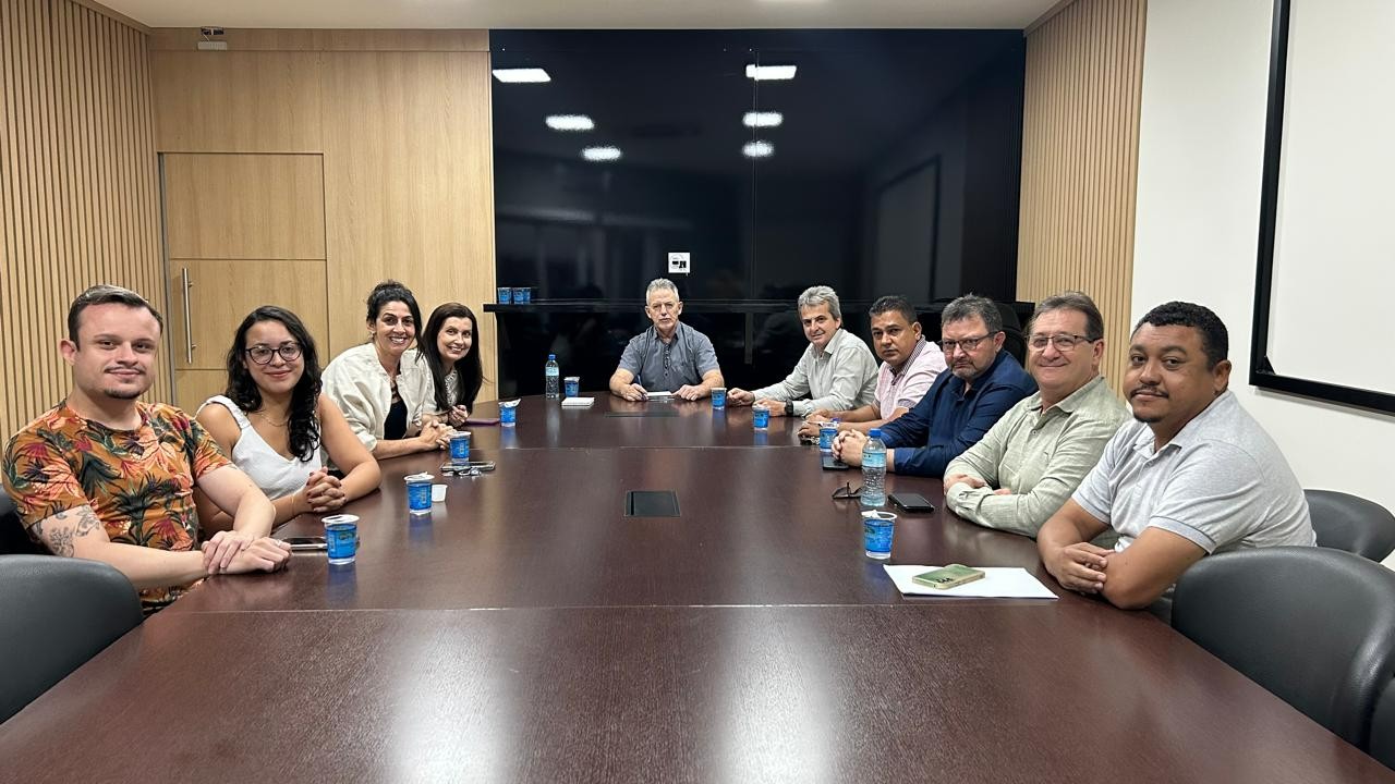 Imagem da notícia: Câmara de Cordeirópolis discute ações em parceria com a Secretaria de Meio Ambiente