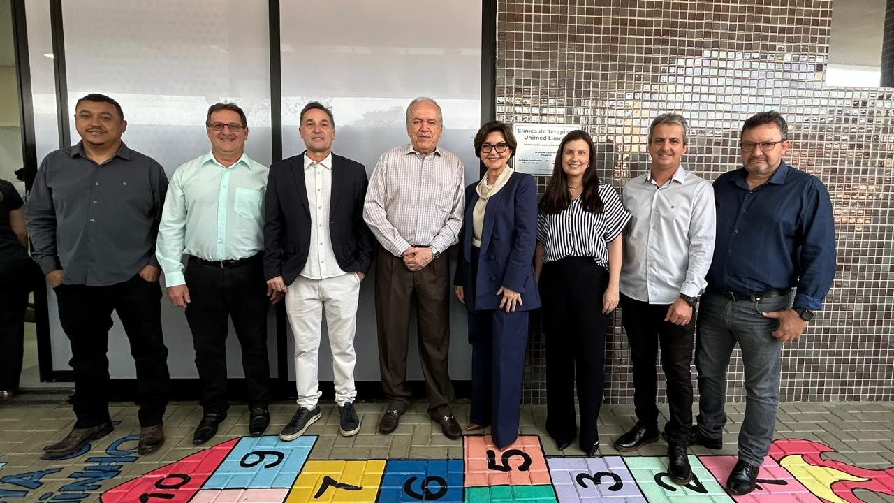 Imagem da notícia: Vereadores prestigiam inauguração da Clínica de Terapias Unimed em Cordeirópolis