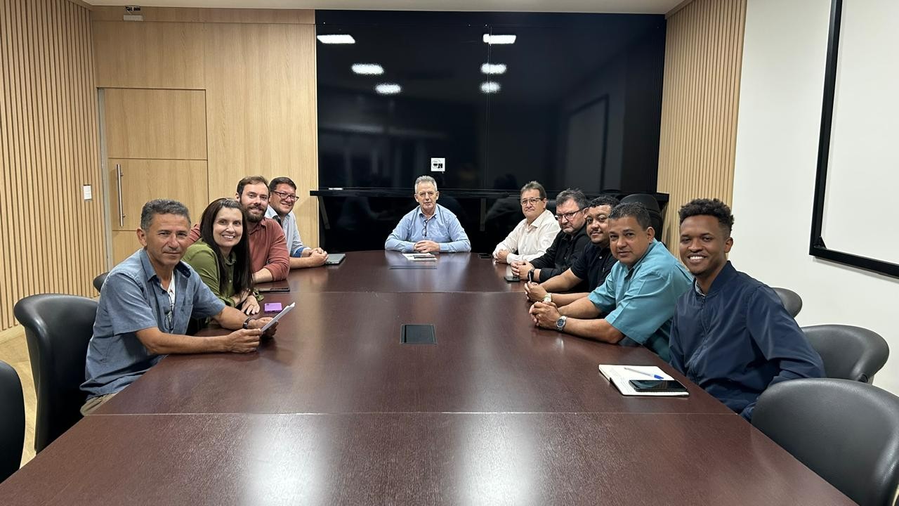 Imagem da notícia: Câmara recebe o secretário de Obras e o diretor do SAAE para tratar sobre o abastecimento de água