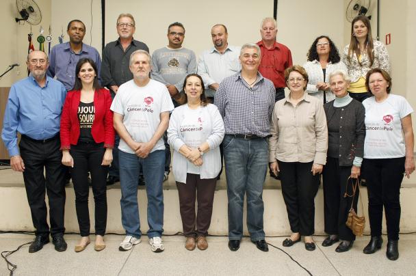 Imagem da notícia: Câmara rejeita um veto e aprova outro; aprovadas a criação de empregos na àrea da saúde e denominação de estrada municipal