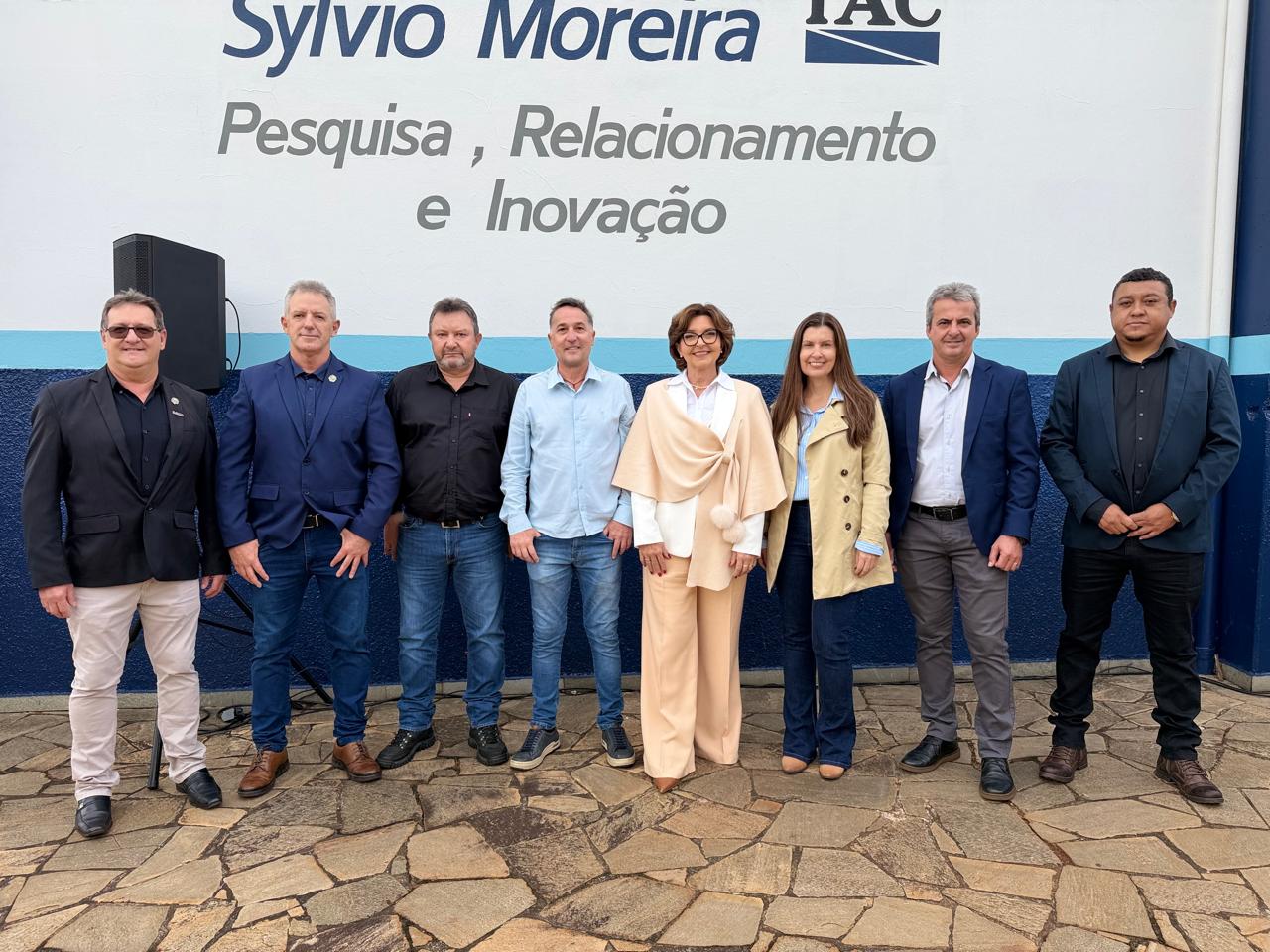 Imagem principal da notícia Vereadores acompanham abertura da Semana da Citricultura em Cordeirópolis