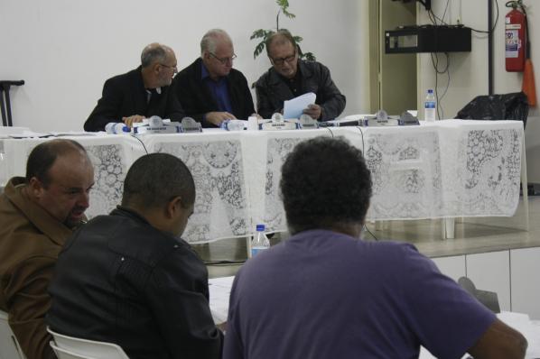 Imagem da notícia: Cinco projetos são aprovados