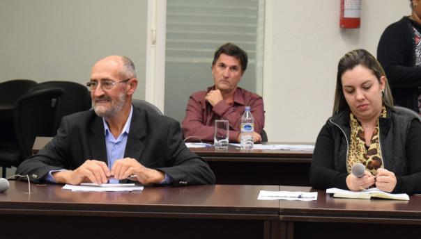 Imagem da notícia: Projeto que regulamenta o uso e aplicação de agrotóxico é aprovado