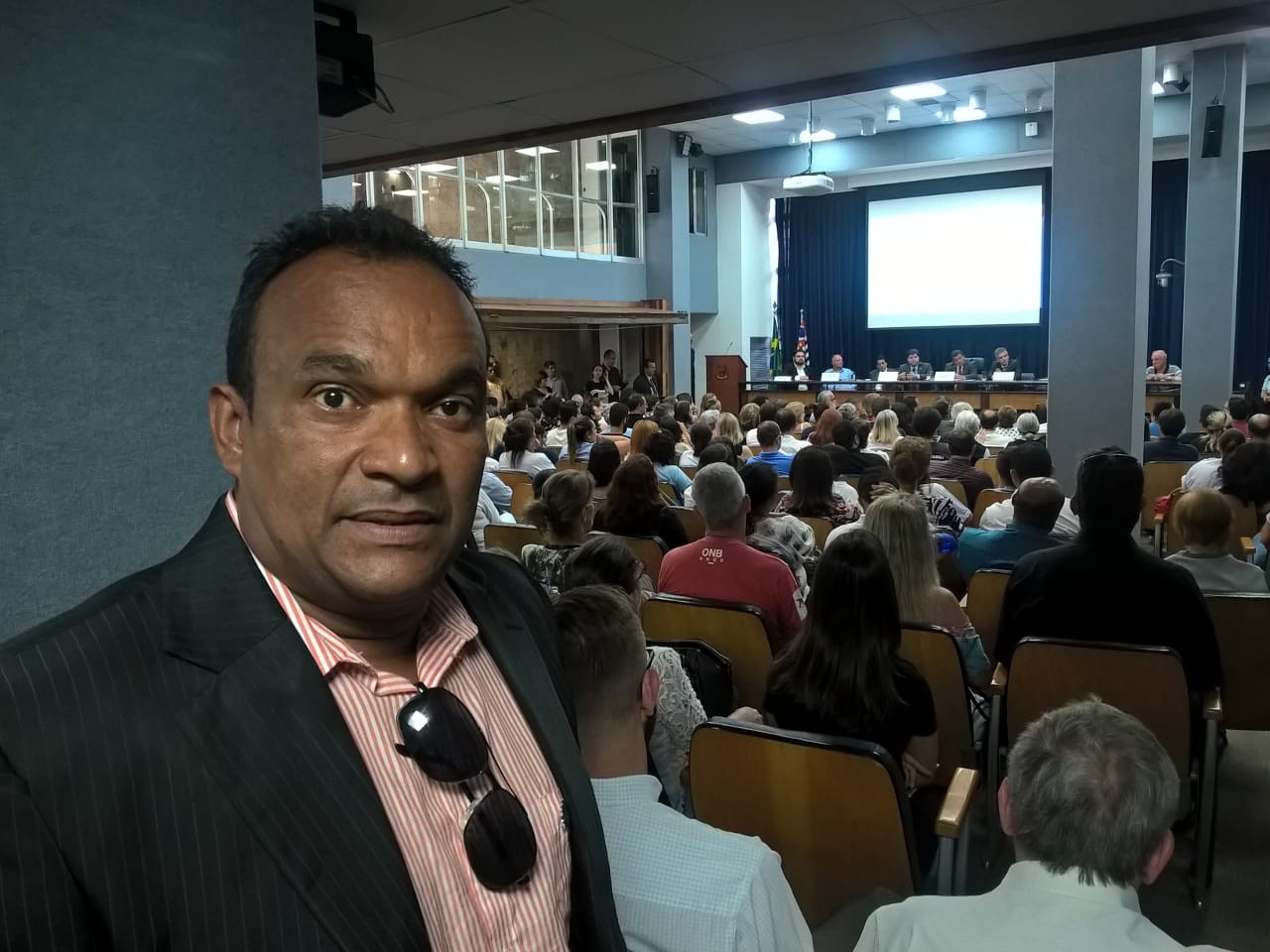 Imagem da notícia: Vereador Carioca participa de audiência pública junto a deputados Estadual e Federal