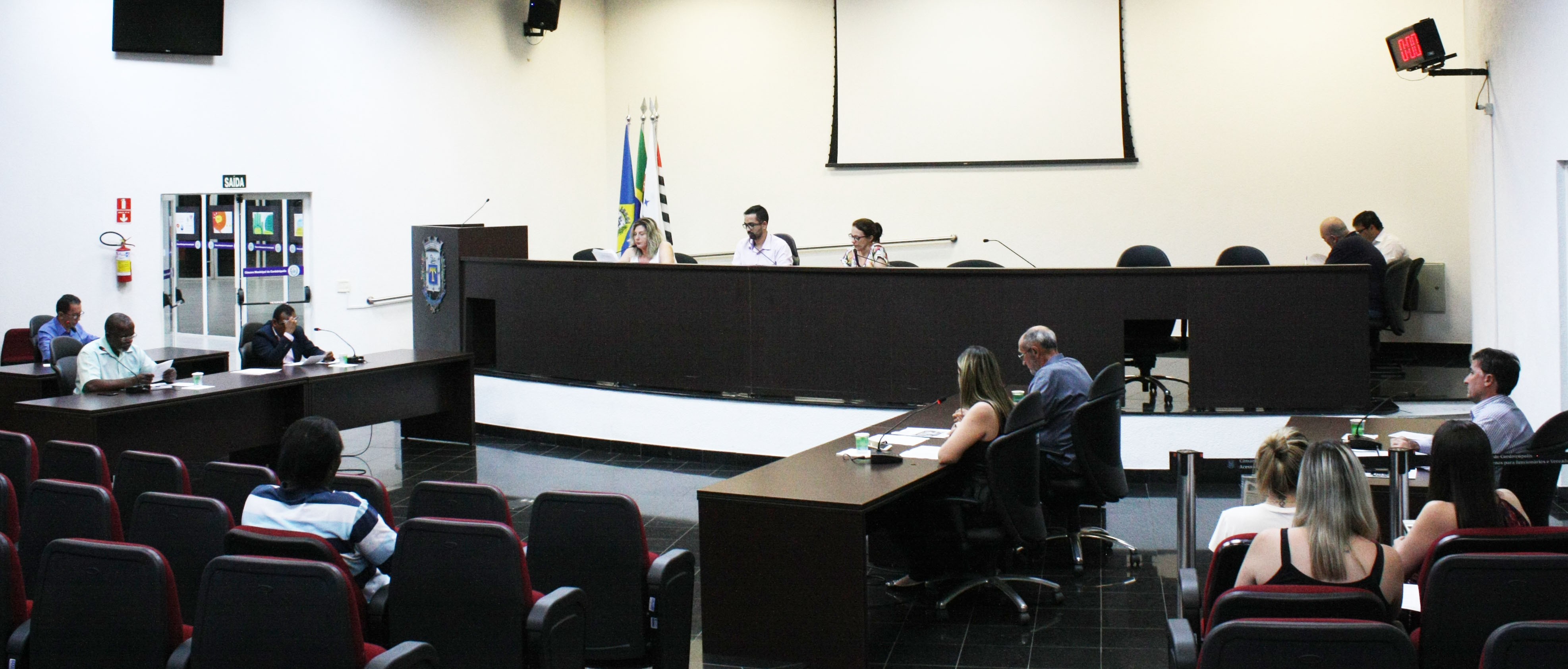 Imagem da notícia: Vereadores solicitam melhorias em bairros 