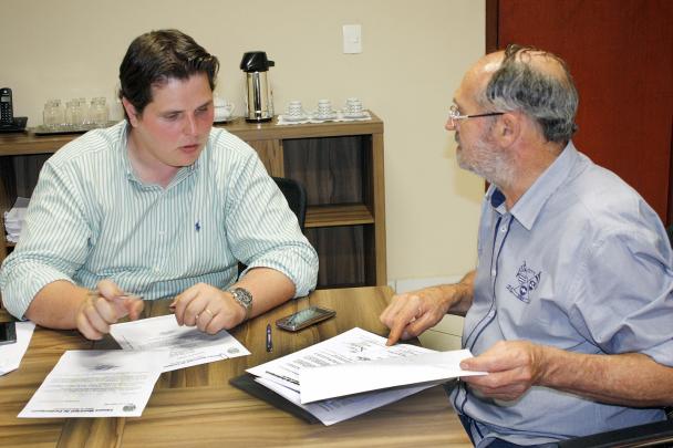 Imagem da notícia: Botion se reúne com o deputado Cauê Macris e solicita melhorias para saúde e segurança pública de Cordeirópolis 