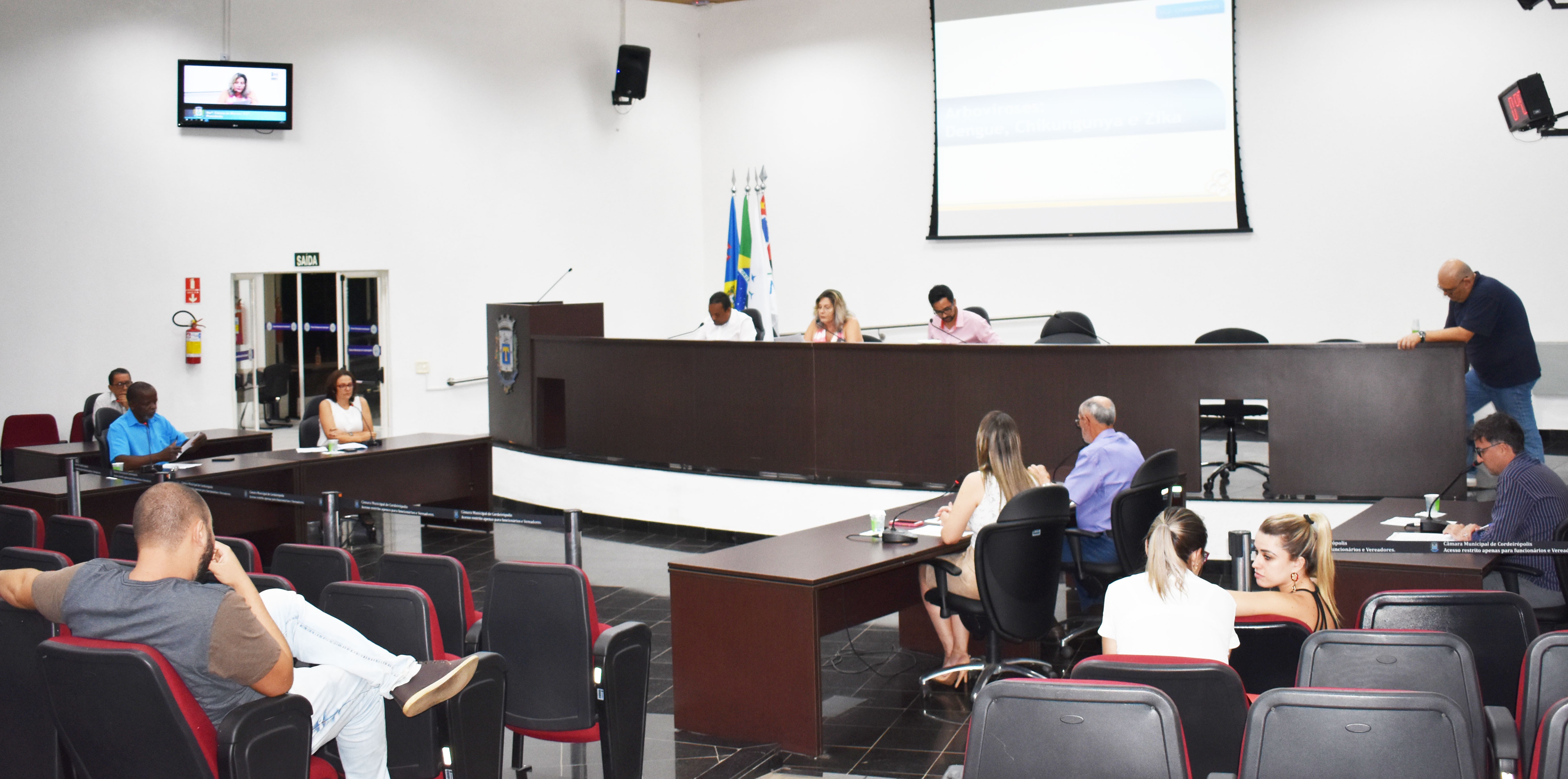 Imagem da notícia: Limpeza e Segurança nos bairros estão entre os pedidos dos vereadores